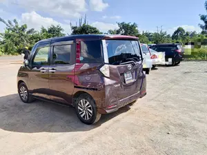 Toyota Tank 2017 Maroon
