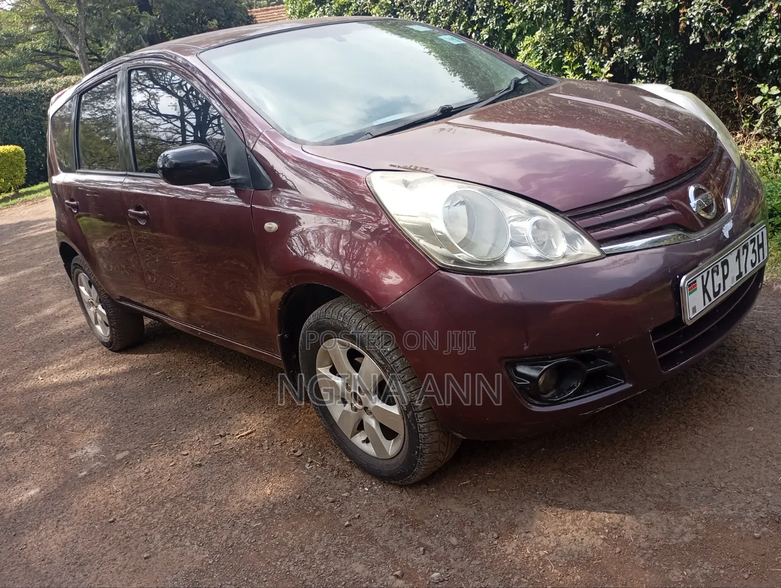 Nissan Note 2012 Brown