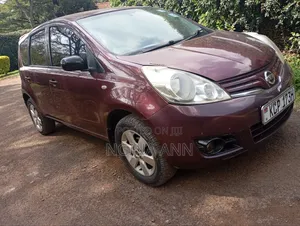 Nissan Note 2012 Brown