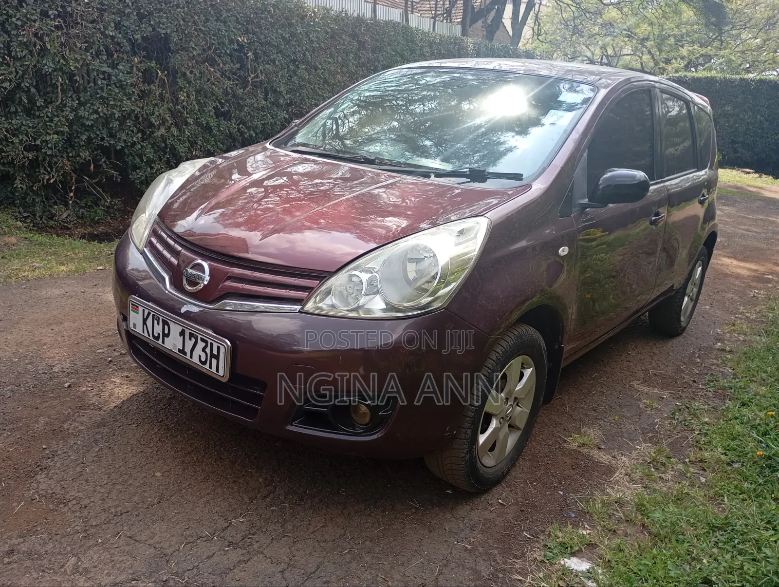 Nissan Note 2012 Brown