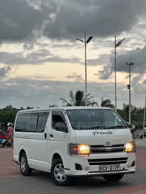 Toyota HiAce 2012 Grey
