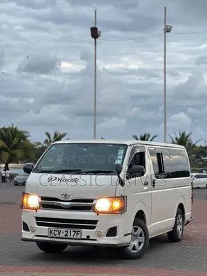 Toyota HiAce 2012 Grey