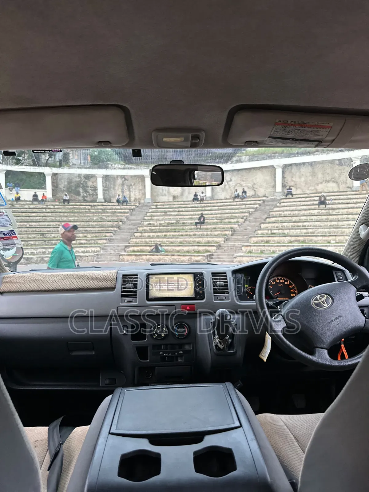 Toyota HiAce 2012 Grey