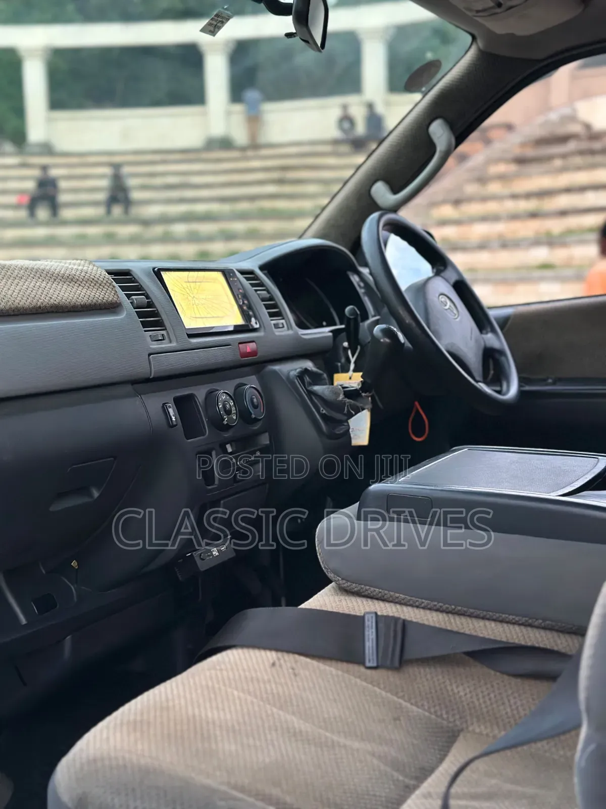 Toyota HiAce 2012 Grey