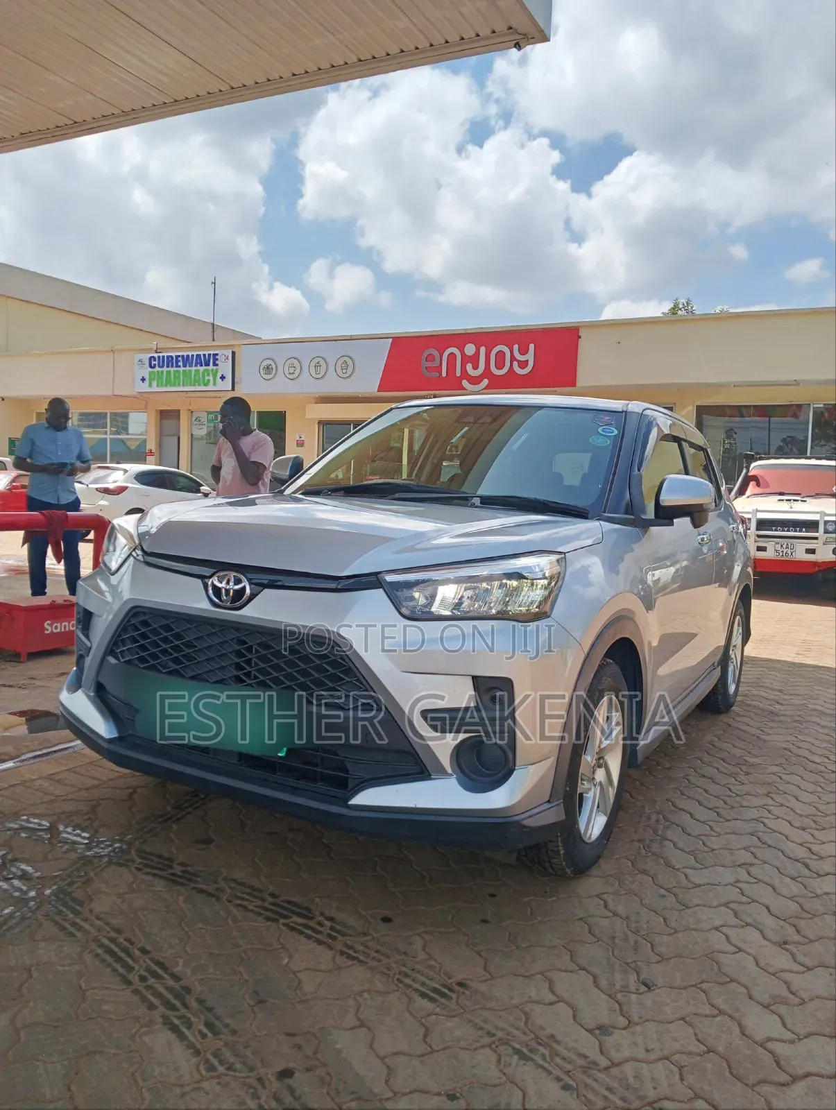 Toyota Raize 2019 Silver