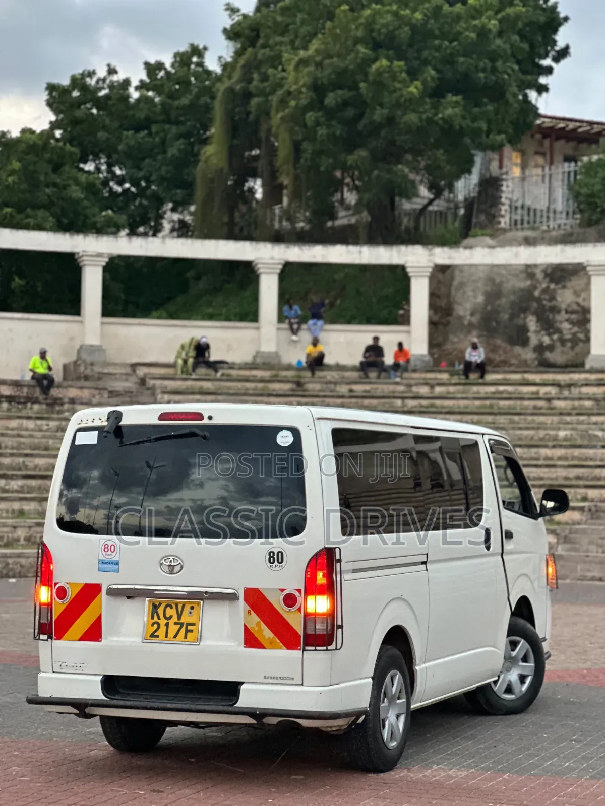 Toyota HiAce 2012 Grey
