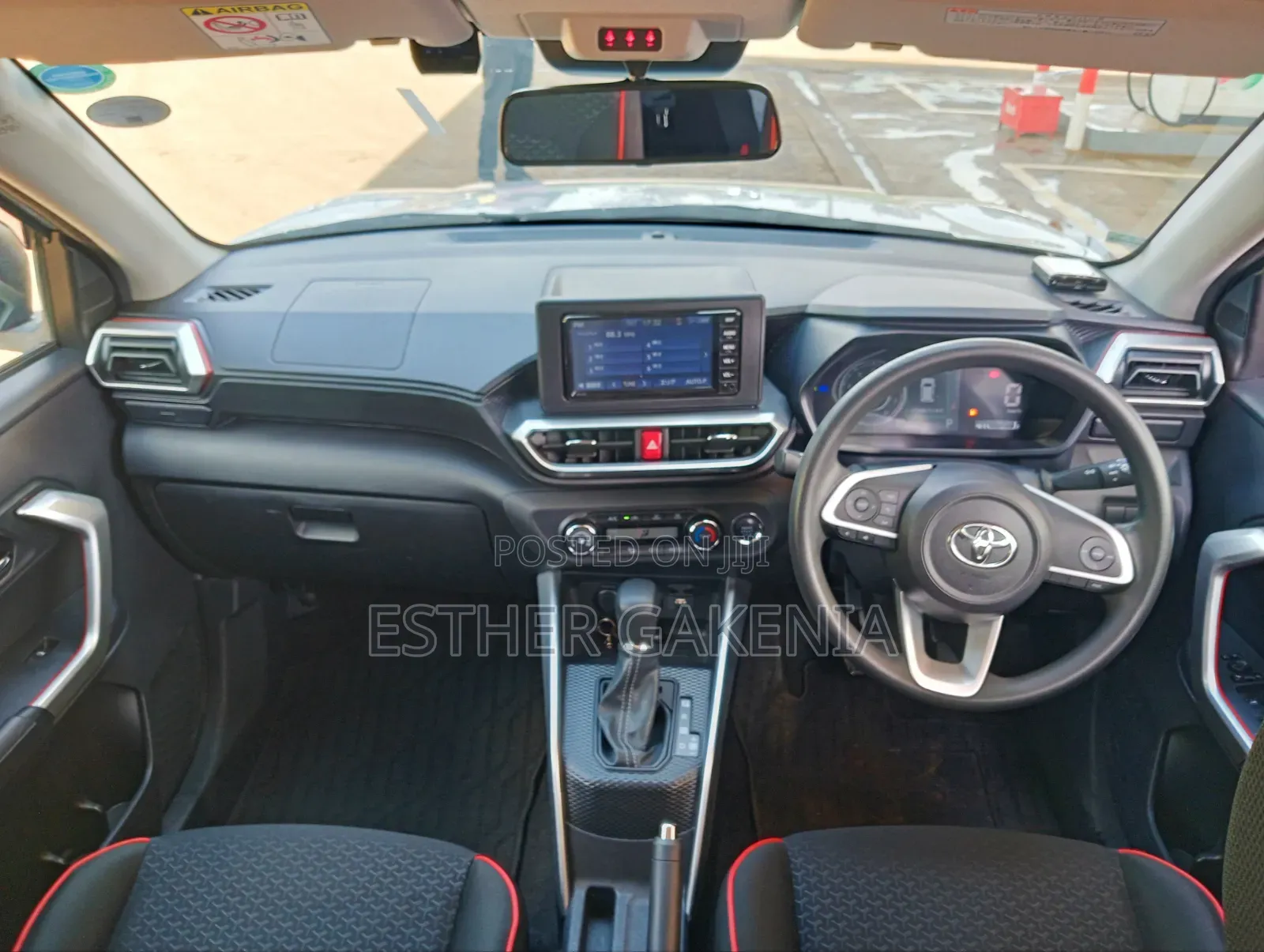 Toyota Raize 2019 Silver