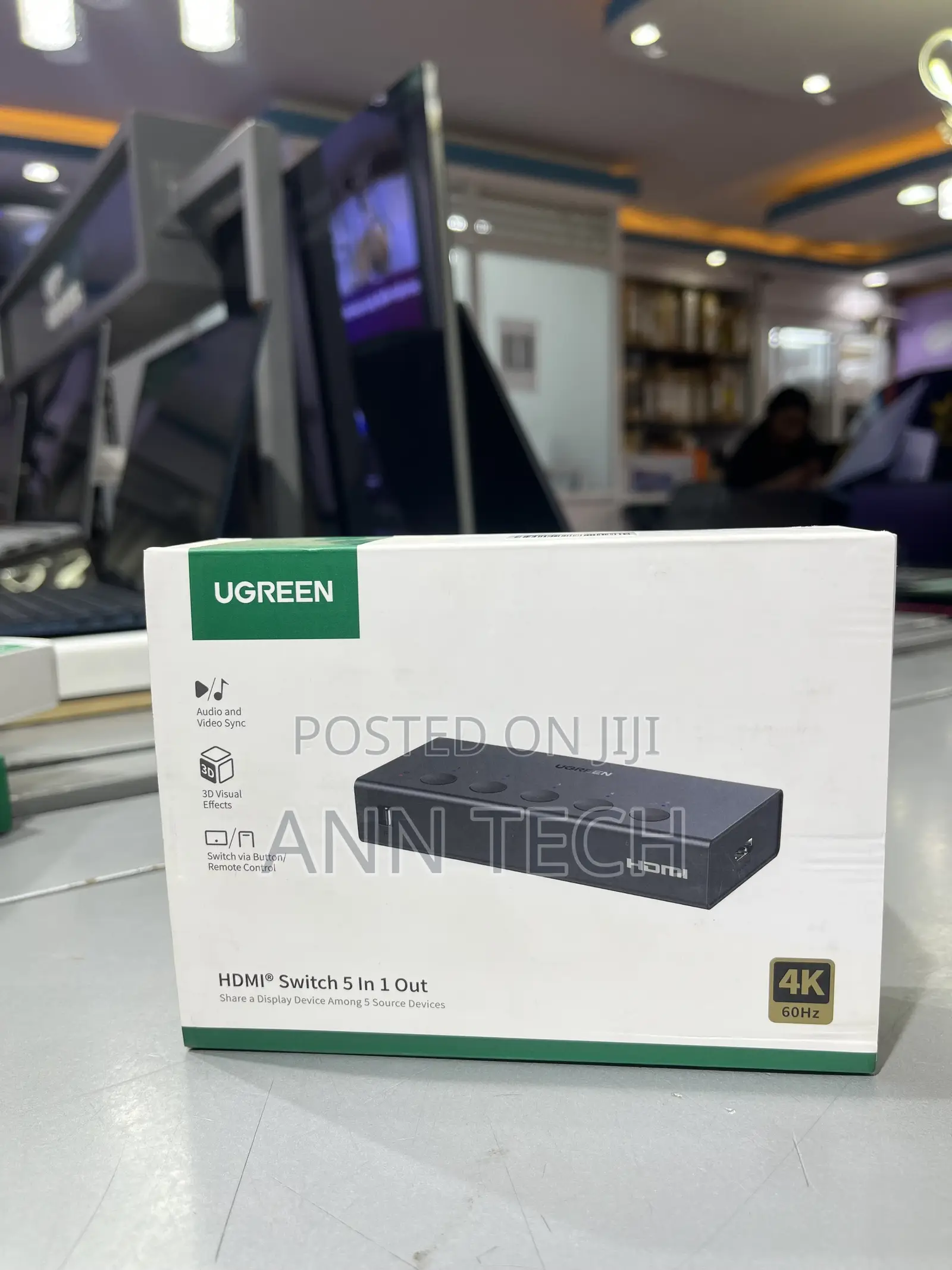Ugreen 5-in-1out Switcher