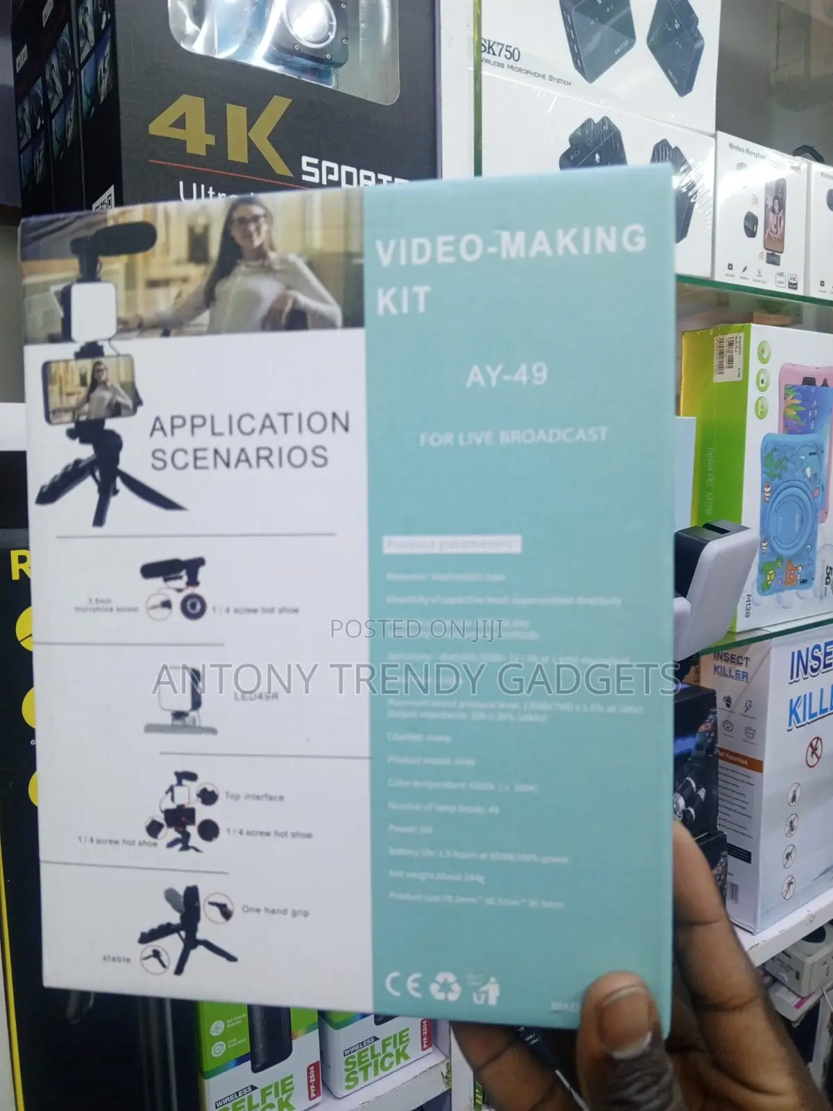 Ay-49 Smartphone Vlogger Kit With Microphone And Light