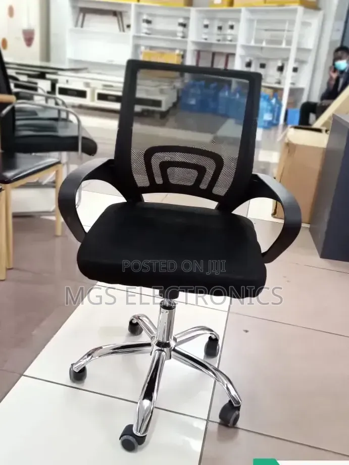 Assembled Executive Office Chair Without Headrest