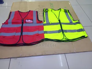 High Visibility Reflective Safety Vest With Zipper And Pockets