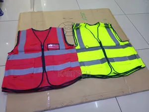 Reflectors With Zipper And Pockets