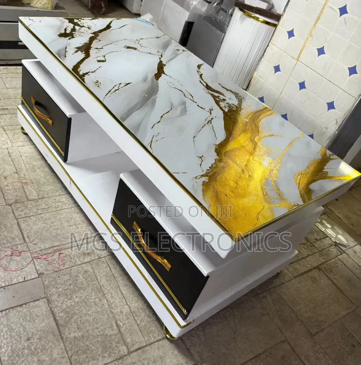 Executive White Coffee Table With Marble Topping at 9000