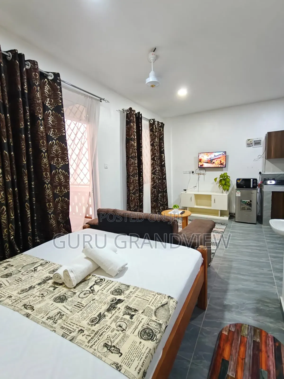 Mtwapa Studio Airbnb With Pool