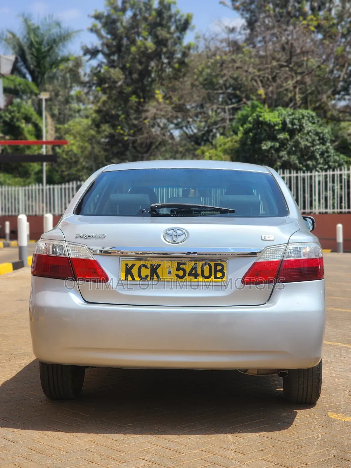 Toyota Premio 2009 Silver