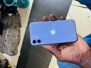 Apple iPhone 11 64 GB Blue