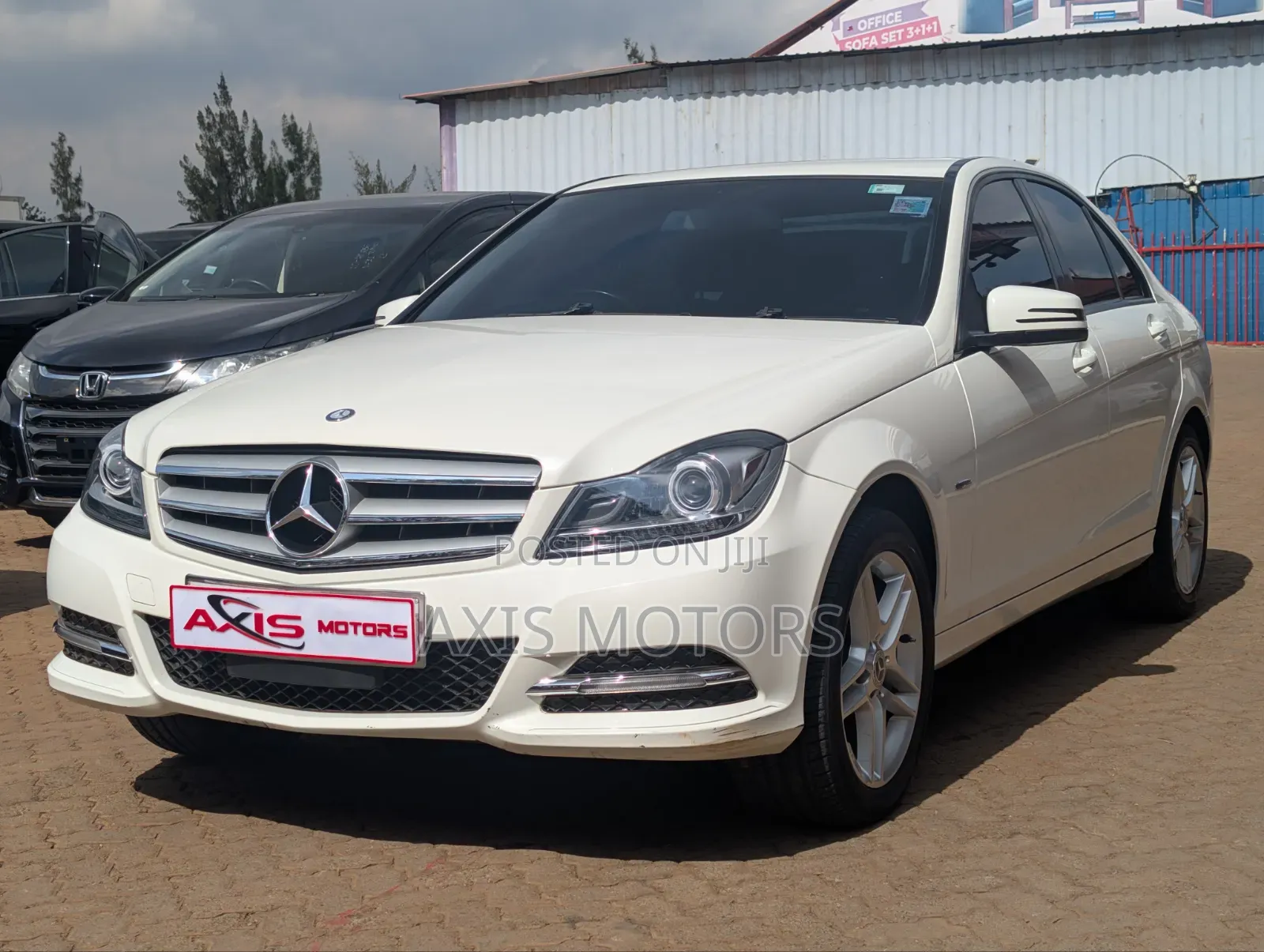 Mercedes-Benz C180 2012 White