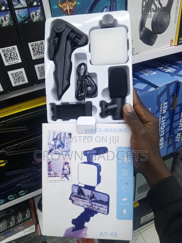 Ay-49 Content Creator Kit With Shotgun Mic And Led Light - thumbnail 3