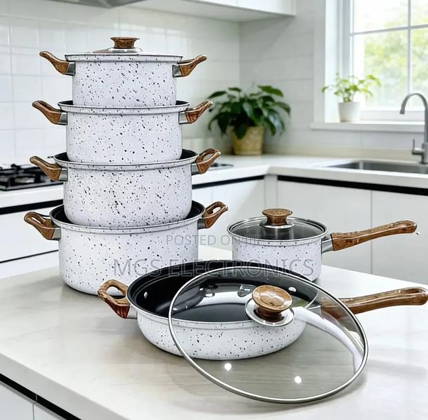 12 Pieces Non Stick Cooking Pots (With Wooden Handles)