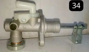Clutch Master Cylinder Navara D40/E25/T30