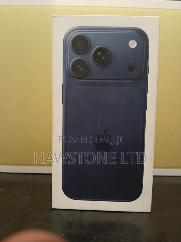 New Apple iPhone 17 Pro 512 GB Blue
