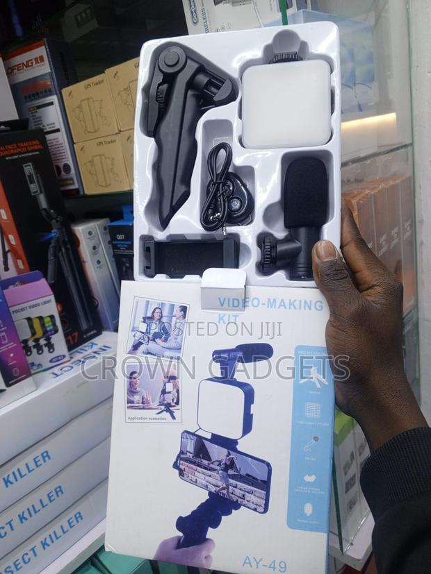Ay-49 Video-making Kit, Phone Holder, Tripod, Microphone, Led Light. - thumbnail 2