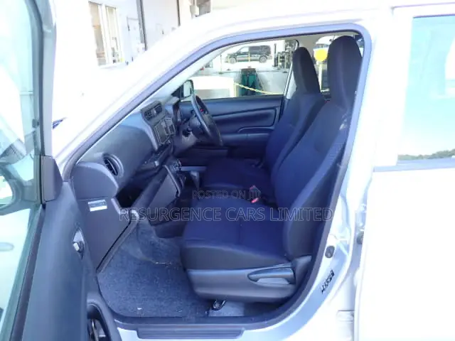 Toyota Probox 2019 Silver