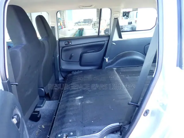 Toyota Probox 2019 Silver