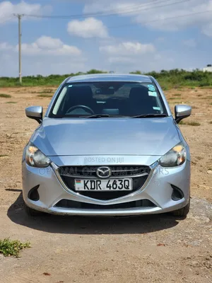 Mazda Demio 2018 Silver