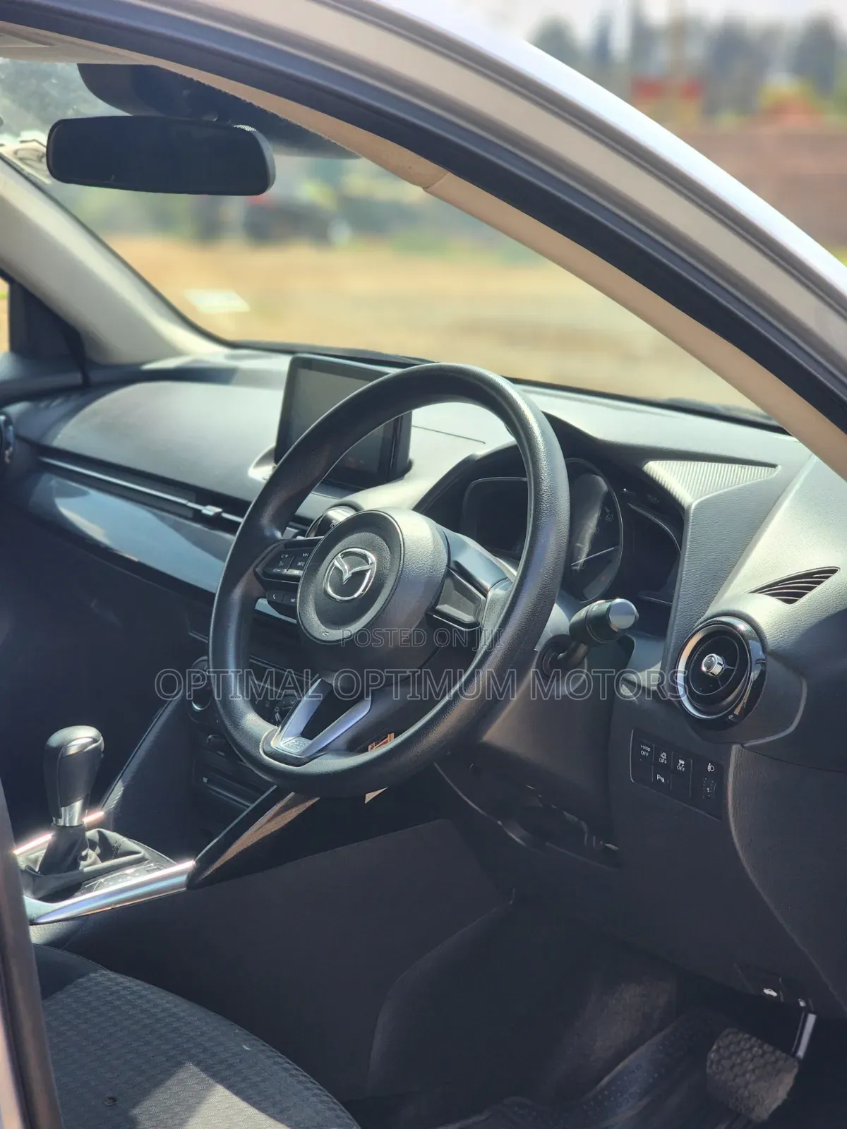 Mazda Demio 2018 Silver