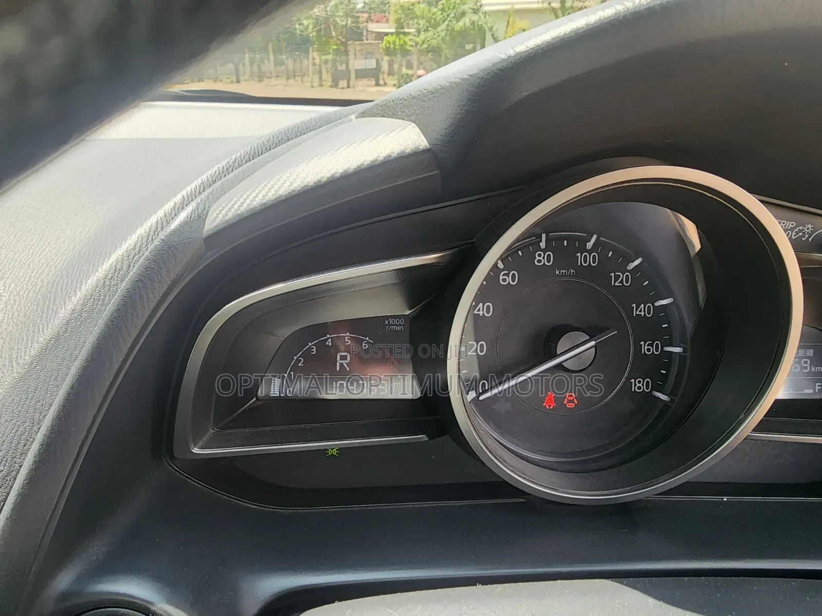 Mazda Demio 2018 Silver