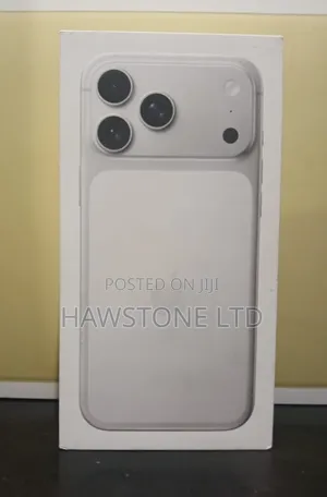 New Apple iPhone 17 Pro Max 256 GB Silver