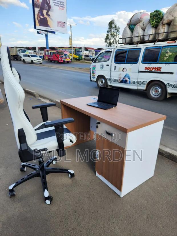 Office Chair/Office Desk - thumbnail 2