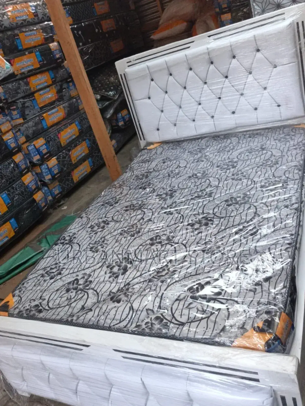 Morning Glory 4x6 Medium Density Superfoam Mattress, 6 Inches Thick