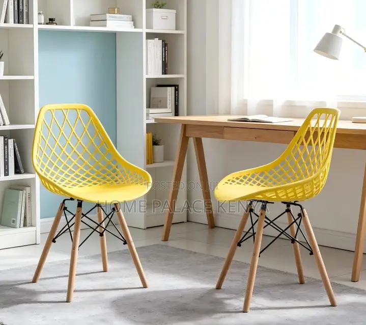 Balcony Chair: Yellow Patio Armchair in Durable Pp Plastic