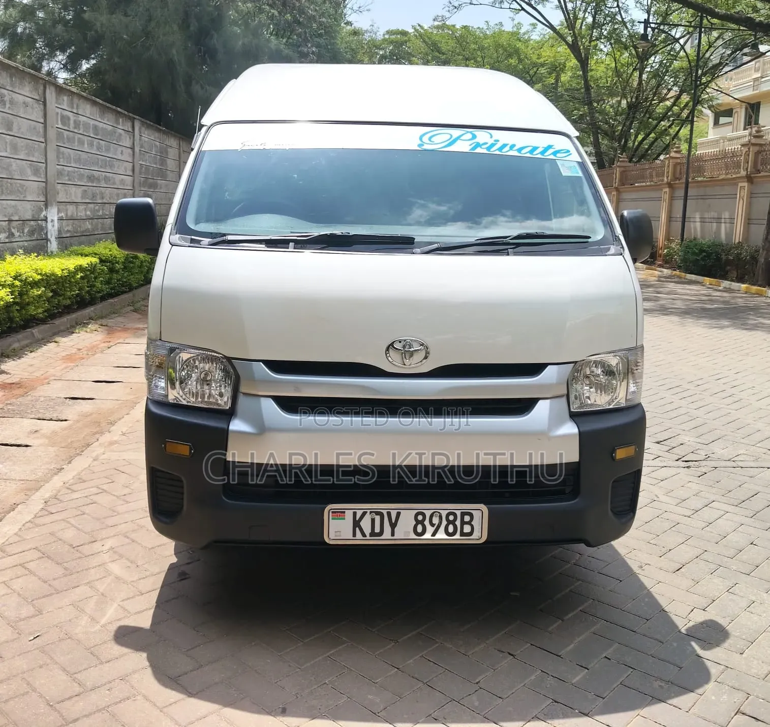 Toyota HiAce 2025