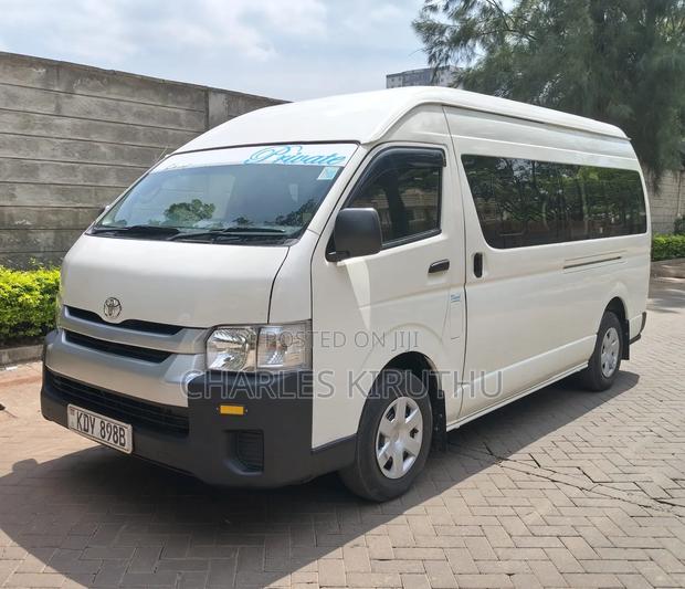 Toyota HiAce 2025 - thumbnail 2
