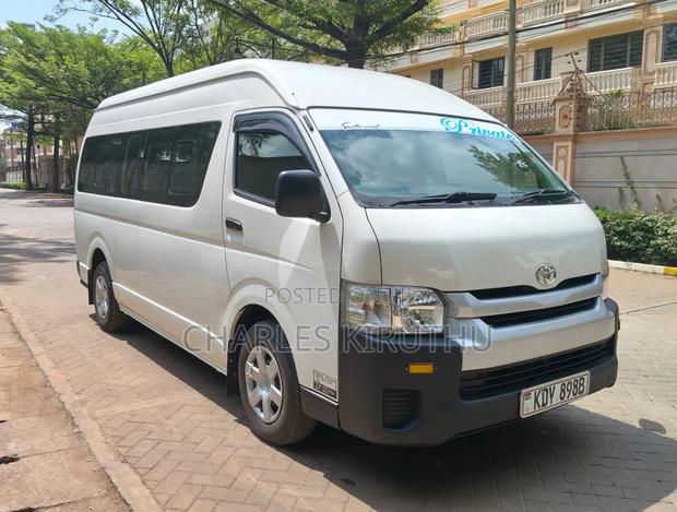 Toyota HiAce 2025 - thumbnail 3