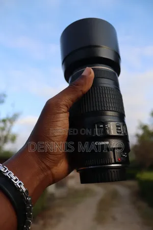 70-300mm Canon Lens