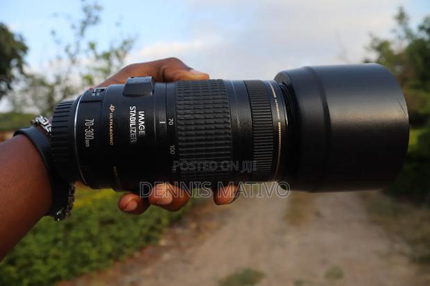 70-300mm Canon Lens - thumbnail 2