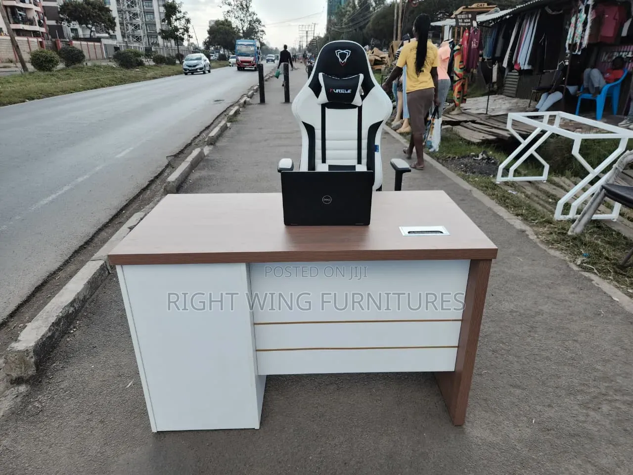 120mm Executive Table With White Black Gaming Chair