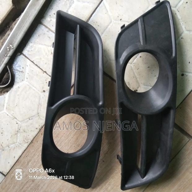 Toyota Corolla Runx Foglights Cover