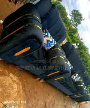 Black D Seat