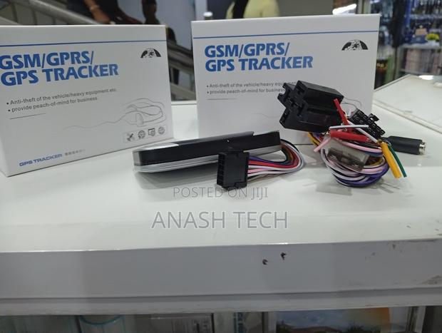 Driver Monitoring Smart Technology Car Tracker Tracking Device - main view