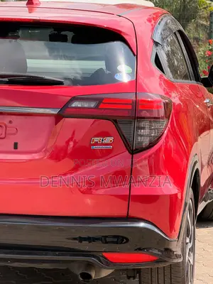 Honda Vezel 2019 Red