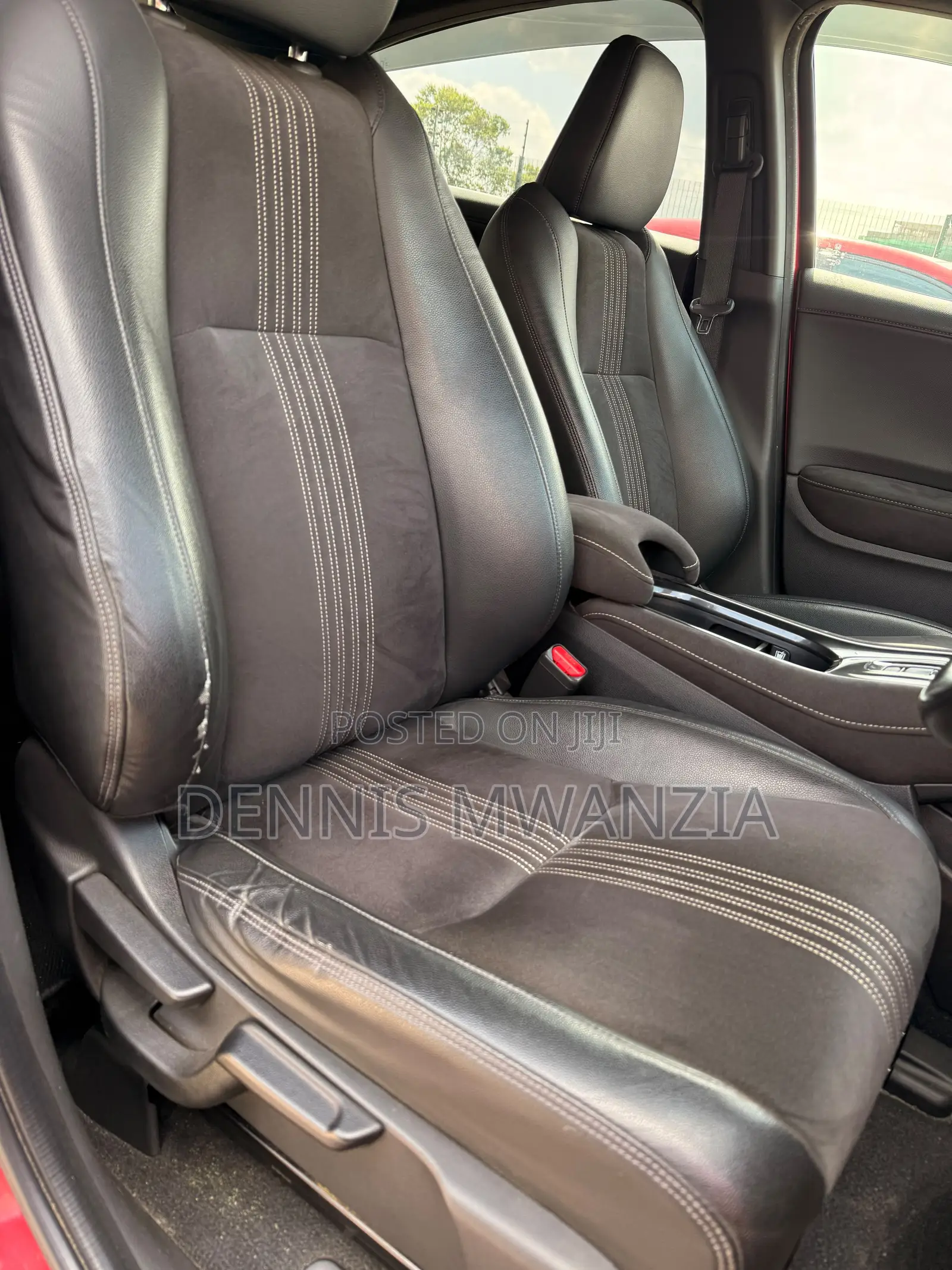 Honda Vezel 2019 Red