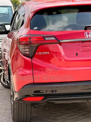 Honda Vezel 2019 Red