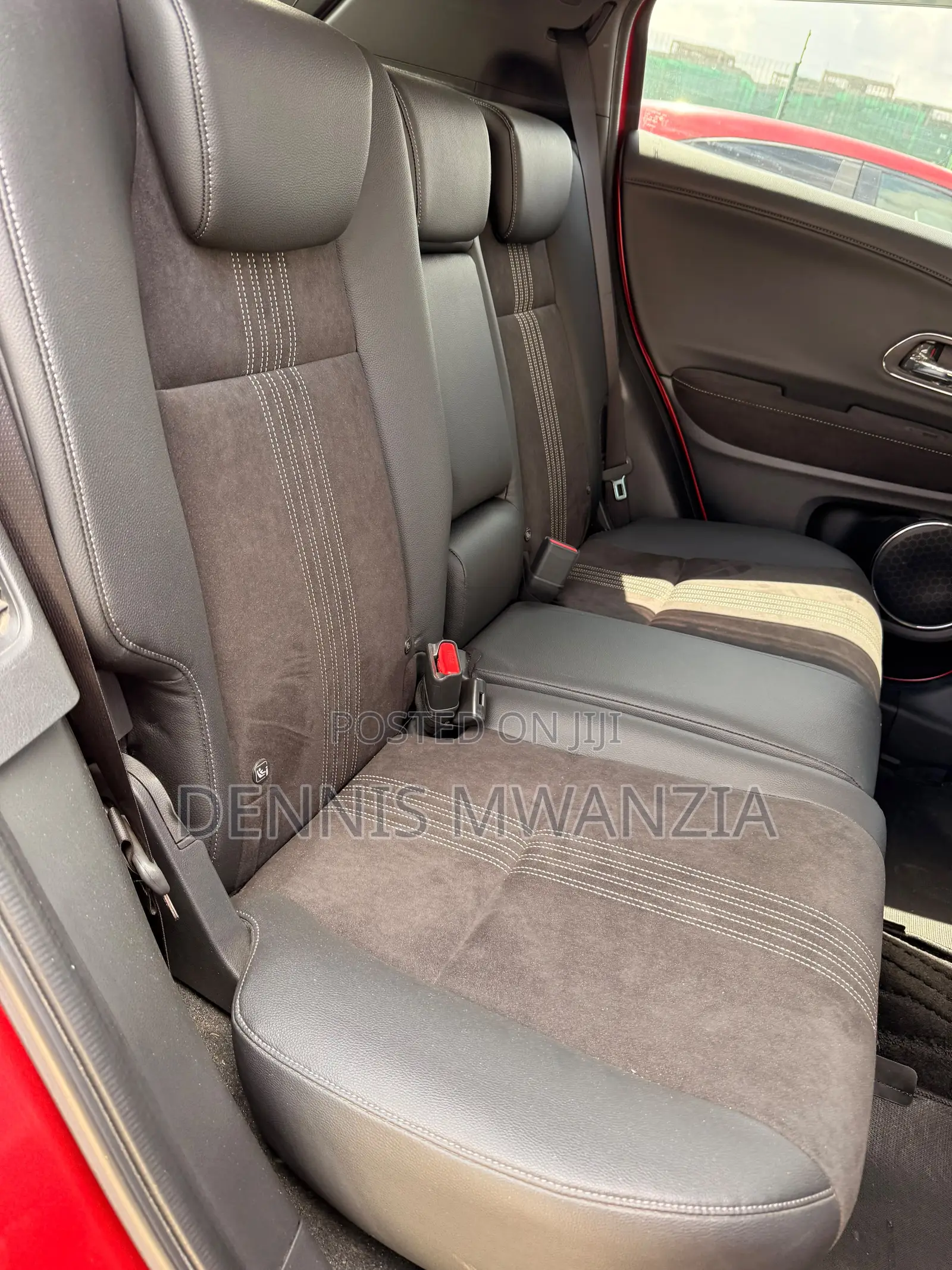 Honda Vezel 2019 Red