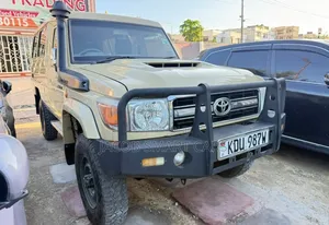 Toyota Land Cruiser 2018 Brown