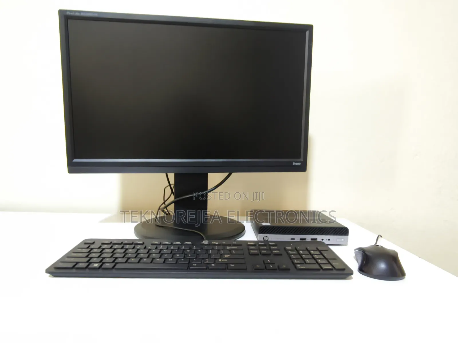 Desktop Computer HP EliteDesk 800 8GB Intel Core i5 SSD 256GB